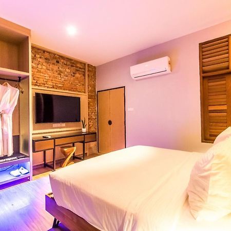 Tien Terrace Macalister Hotel จอร์จทาวน์ ภายนอก รูปภาพ