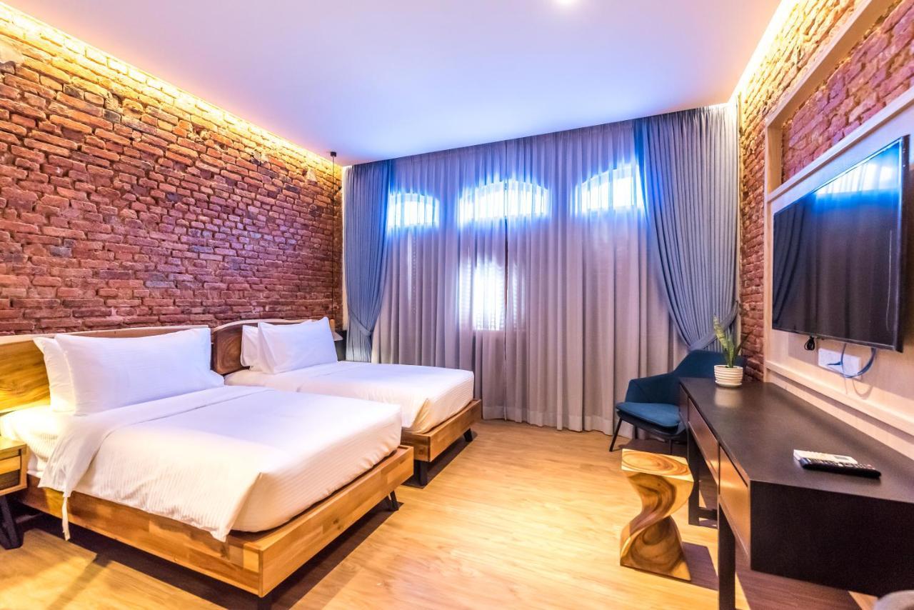 Tien Terrace Macalister Hotel จอร์จทาวน์ ภายนอก รูปภาพ